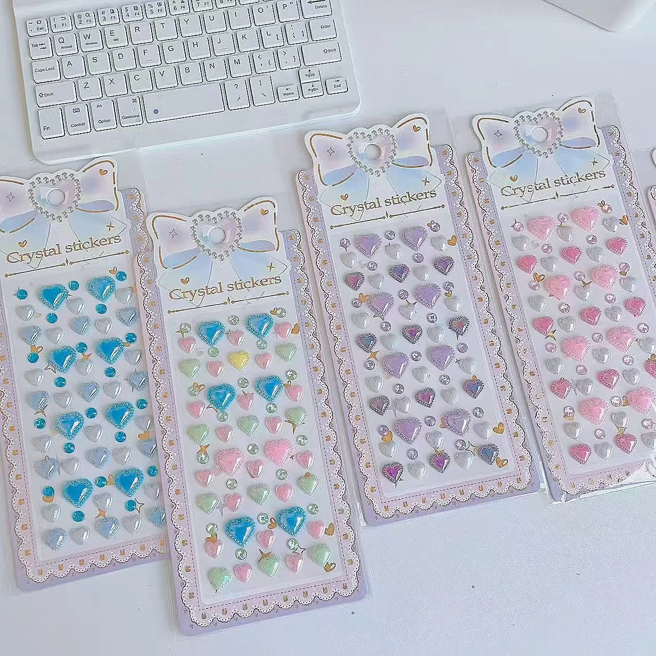 Crystal Acrylic Heart Diamond Stickers Gem Decoration Creative DIY Kindergarten Reward Versatile for Craft Supply
Crystal Acrylic Heart Diamond Stickers Gem Decoration Creative DIY Kindergarten Reward Versatile for Craft Supply