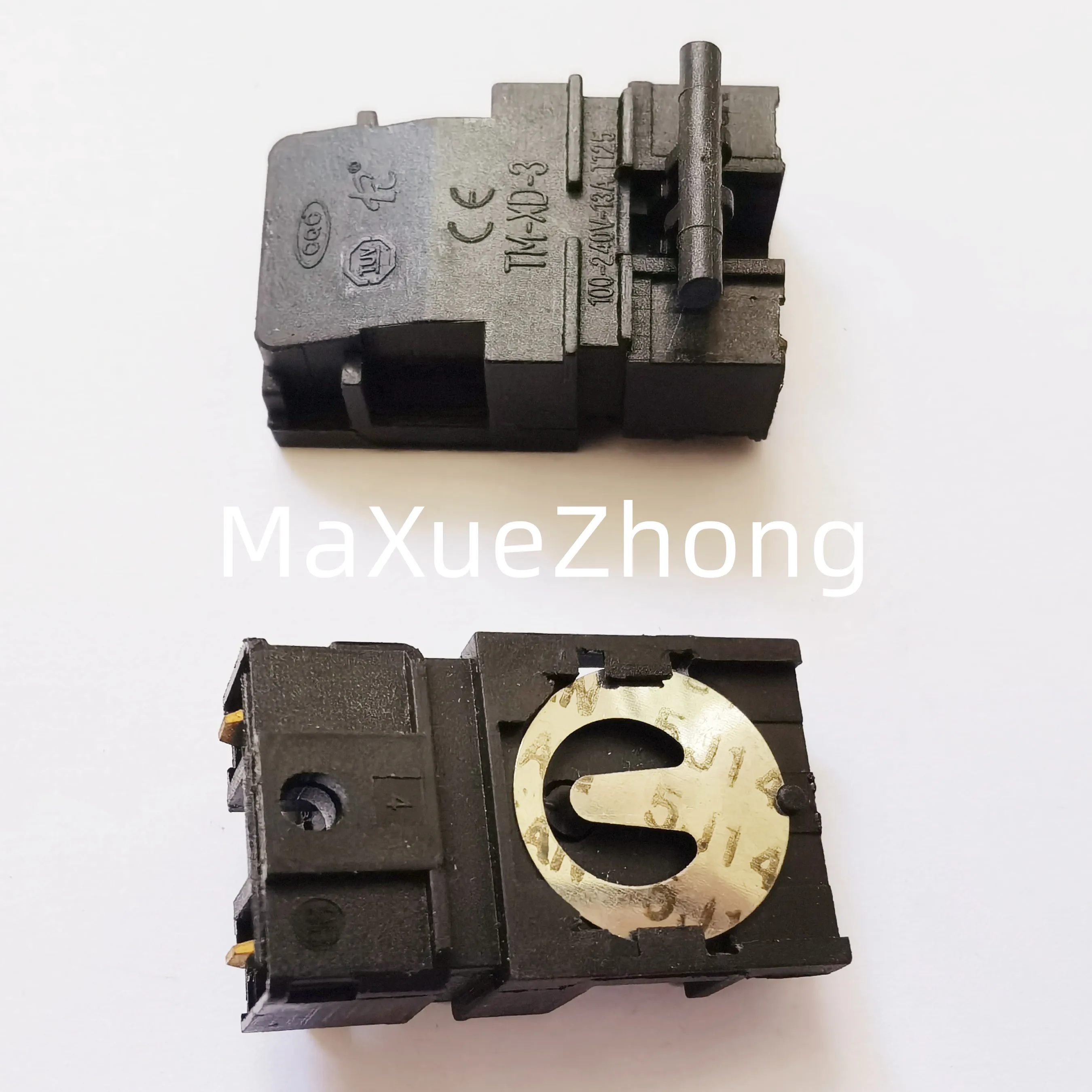Original new 100% electric kettle accessories steam switch thermostat TM-XD-3 KSD368-A 100-240V 13AT125
Original new 100% electric kettle accessories steam switch thermostat TM-XD-3 KSD368-A 100-240V 13AT125