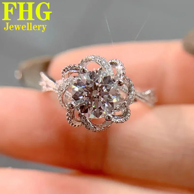 Real Solid 18K White Gold Ring Women Engagement Anniversary Wedding Ring Ruby Moissanite Diamond Ring Flower Fountain
Real Solid 18K White Gold Ring Women Engagement Anniversary Wedding Ring Ruby Moissanite Diamond Ring Flower Fountain