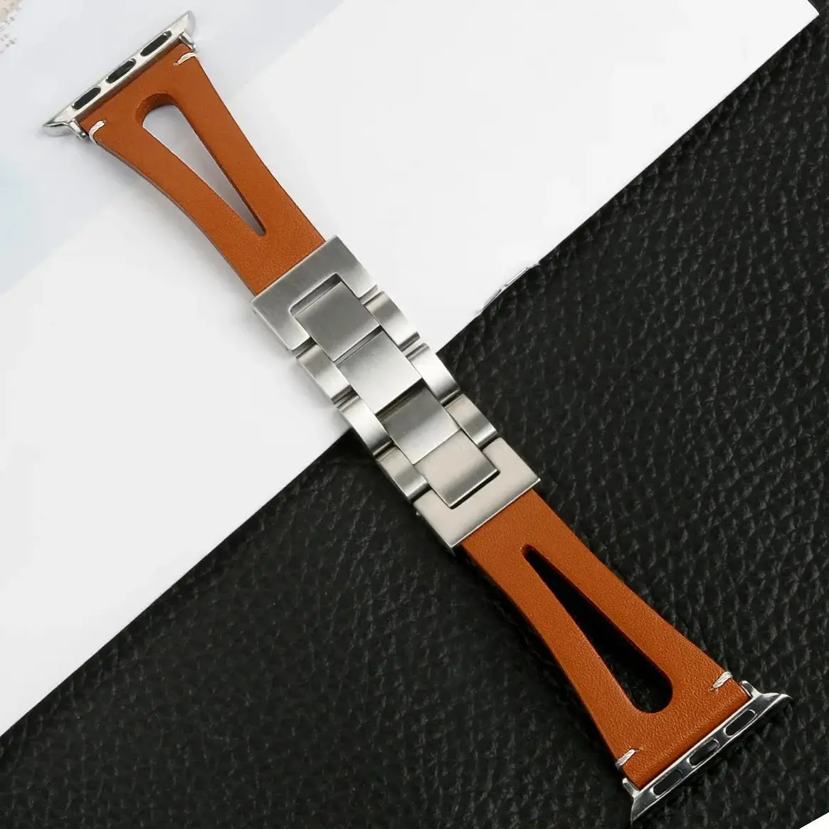 Кожаный ремешок для Apple Watch Ultra 2 49 мм, ремешок 46 мм, 45 мм, 41 мм, 38 мм, 42 мм, 40 мм, 44 мм, металлический браслет для iWatch 10 9 8 7 6 SE
Кожаный ремешок для Apple Watch Ultra 2 49 мм, ремешок 46 мм, 45 мм, 41 мм, 38 мм, 42 мм, 40 мм, 44 мм, металлический браслет для iWatch 10 9 8 7 6 SE