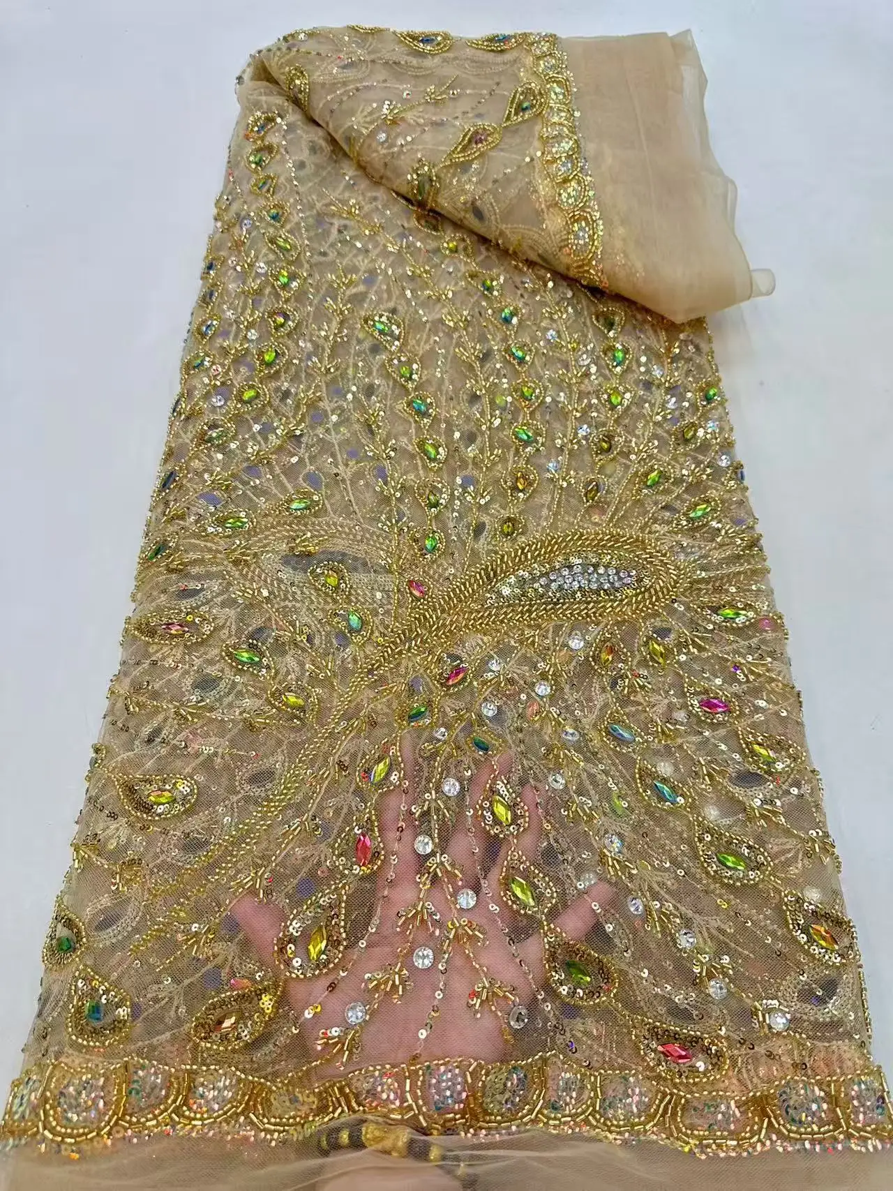 High-Quality Nigerian Luxury Sequins Net Lace Fabric African Tulle for Women Wedding Party Dress Sewing French Style 5 Yards
High-Quality Nigerian Luxury Sequins Net Lace Fabric African Tulle for Women Wedding Party Dress Sewing French Style 5 Yards