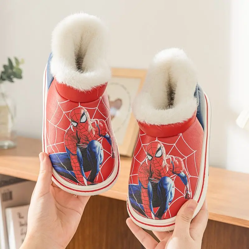 Зимние хлопковые туфли в стиле аниме «Человек-паук», бархатные удобные и теплые нескользящие домашние хлопковые туфли на каблуке с героями мультфильмов
Зимние хлопковые туфли в стиле аниме «Человек-паук», бархатные удобные и теплые нескользящие домашние хлопковые туфли на каблуке с героями мультфильмов