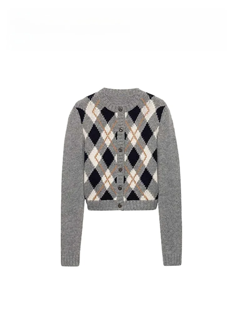 Korean Sle College Preppy Knitted Sweater Trendy Diamond Pattern Slimming Top for Women Autumn New Arrival Faionable
Korean Sle College Preppy Knitted Sweater Trendy Diamond Pattern Slimming Top for Women Autumn New Arrival Faionable