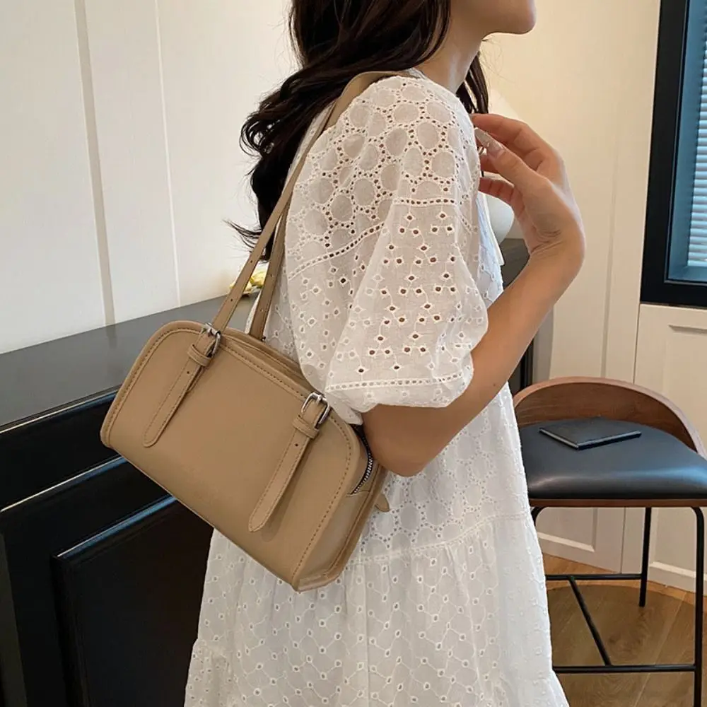 Fashion Solid Crossbody Bag Soft Luxury Shoulder Bag Sweet PU Leather Underarm Bag Purse Purses
Fashion Solid Crossbody Bag Soft Luxury Shoulder Bag Sweet PU Leather Underarm Bag Purse Purses