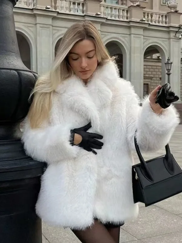 Eco-Friendly Fashion Pure Color High-End Fur Coat 2025 Autumn Winter New Style Spicy Girl Trendy Long Sleeve V-Neck Coat
Eco-Friendly Fashion Pure Color High-End Fur Coat 2025 Autumn Winter New Style Spicy Girl Trendy Long Sleeve V-Neck Coat