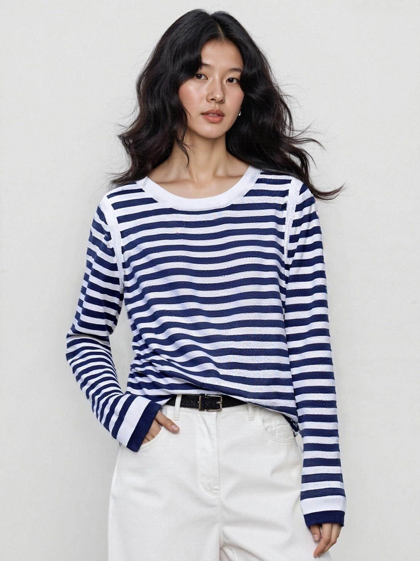 Fashionable round Neck Color Block Striped T-Shirt Long Sleeve Slimming Sun Protection Spring New Style Korean Version Silk Top
Fashionable round Neck Color Block Striped T-Shirt Long Sleeve Slimming Sun Protection Spring New Style Korean Version Silk Top