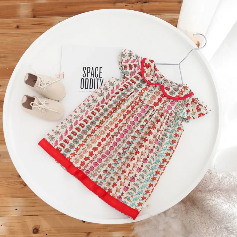 New Girls Peter Pan Collar Printed Spliced Fashion Sweet Cute Classic Loose Smart Short Sleeve Dress Prairie Chic 2025 Summer
New Girls Peter Pan Collar Printed Spliced Fashion Sweet Cute Classic Loose Smart Short Sleeve Dress Prairie Chic 2025 Summer