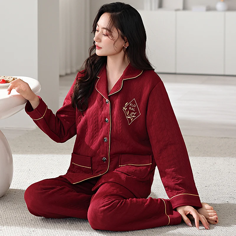 Three Layers Cotton Interlayer Homewear Winter Flowers Pajamas Set Women Lounge Set Pyjamas Sleepwear Nightwear Pijamas Mujer
Three Layers Cotton Interlayer Homewear Winter Flowers Pajamas Set Women Lounge Set Pyjamas Sleepwear Nightwear Pijamas Mujer