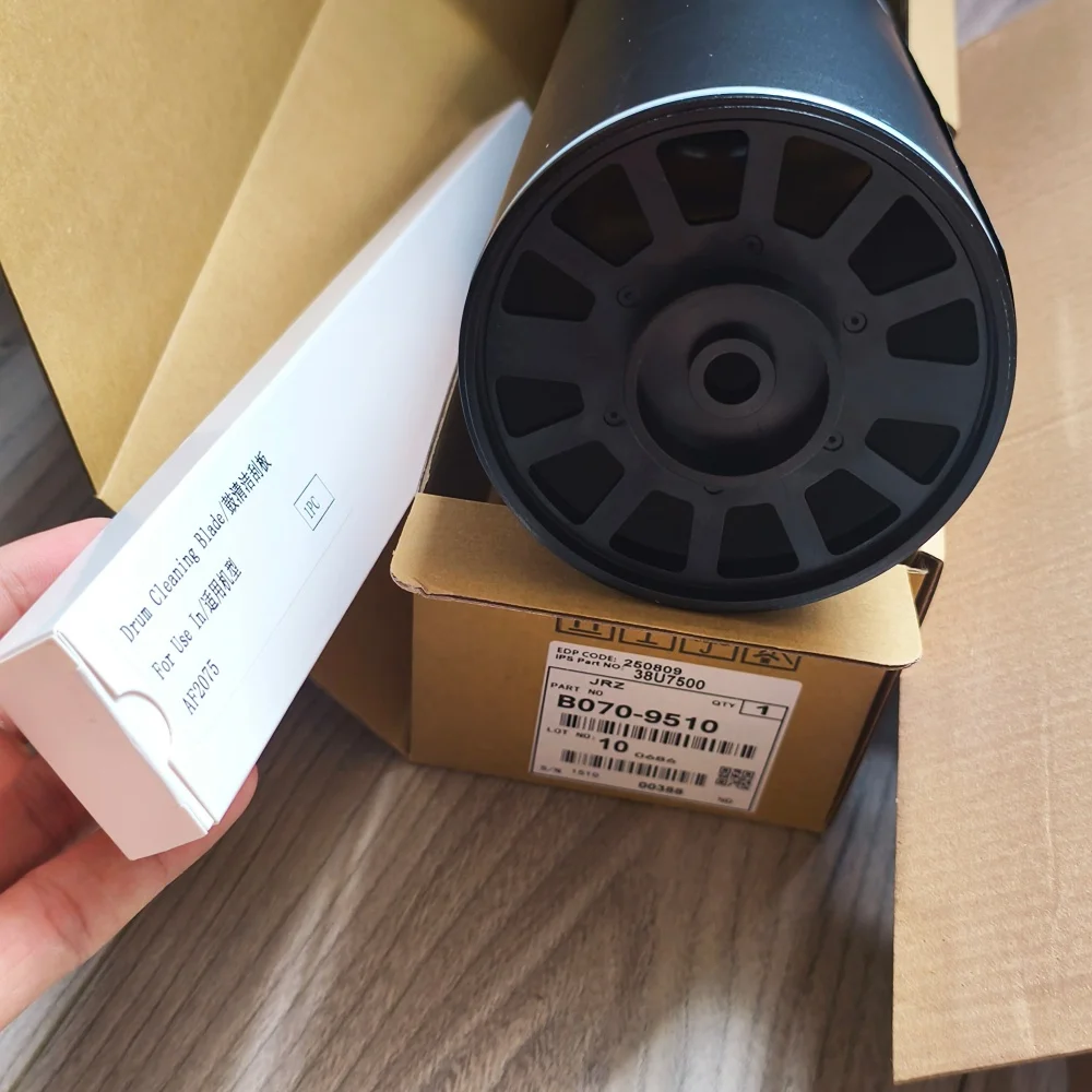 900K Cylinder OPC Drum For Ricoh Aficio 1065 1075 2075 MP5500 6500 7500 6000 7000 7502 8000 9001 9002 B246-9510 B070-9510
900K Cylinder OPC Drum For Ricoh Aficio 1065 1075 2075 MP5500 6500 7500 6000 7000 7502 8000 9001 9002 B246-9510 B070-9510