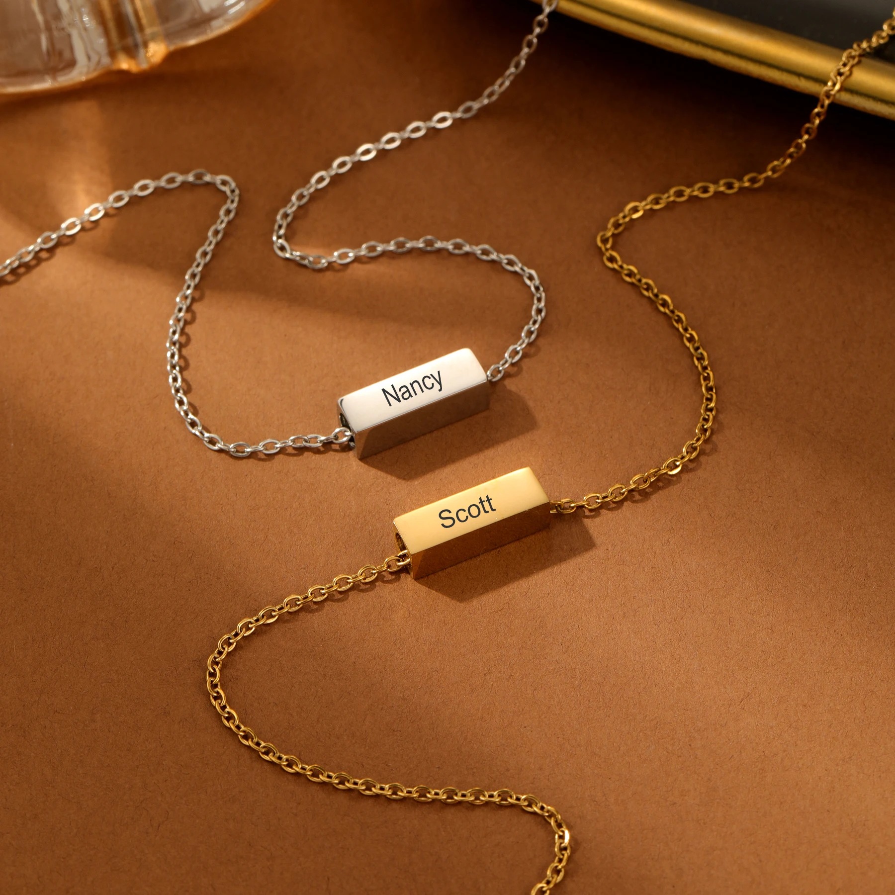 Customizable Stainless Steel Hollow Tube Necklace Versatile Couple‘s DIY Engraving Long Bar Name Pendant 18K Gold Plated Gift
Customizable Stainless Steel Hollow Tube Necklace Versatile Couple‘s DIY Engraving Long Bar Name Pendant 18K Gold Plated Gift