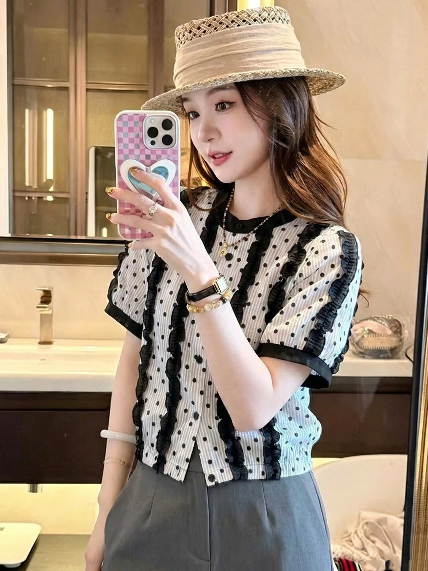 Summer T-Shirt Women's Polka Dot Short Sleeve Color Block Design Wood Grain Vintage Style Korean Version Straight Cut Top
Summer T-Shirt Women's Polka Dot Short Sleeve Color Block Design Wood Grain Vintage Style Korean Version Straight Cut Top
