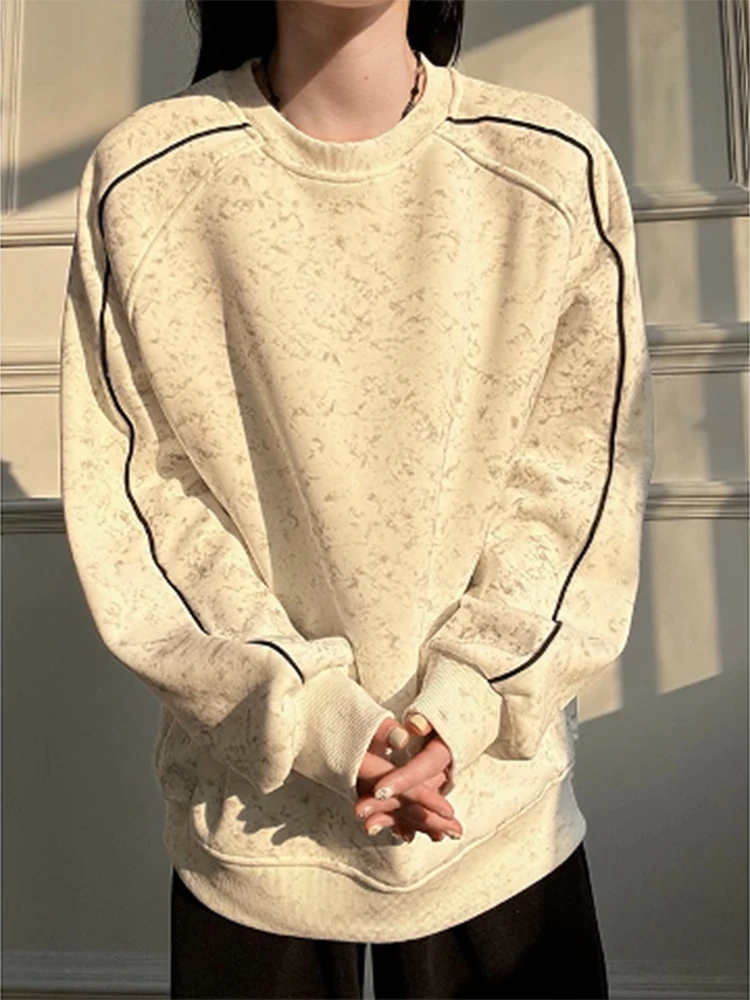 American Dyed round Neck Sweatshirt Men's Winter Thickened Fleece Long Sleeve T-Shirt Hard Inner Shirt Casual Street Style
American Dyed round Neck Sweatshirt Men's Winter Thickened Fleece Long Sleeve T-Shirt Hard Inner Shirt Casual Street Style