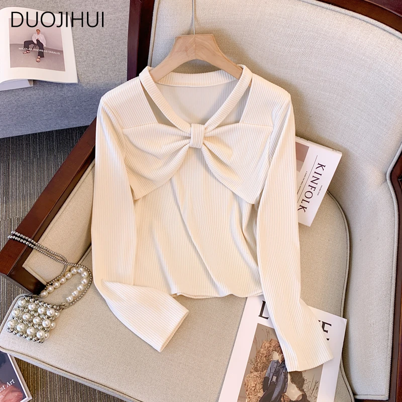 DUOJIHUI Apricot Chic Bow Hollow Out Knit Sweater Women Pullovers Autumn New Simple Casual Fashion Solid Color Female Pullovers
DUOJIHUI Apricot Chic Bow Hollow Out Knit Sweater Women Pullovers Autumn New Simple Casual Fashion Solid Color Female Pullovers