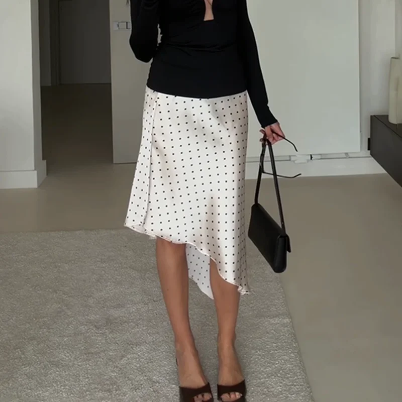 Typhaland Stylish Polka-Dot Irregular Skirt Women's Slim High-Waisted Long Casual Skirt 2026 summer New Female Commute Skirt
Typhaland Stylish Polka-Dot Irregular Skirt Women's Slim High-Waisted Long Casual Skirt 2026 summer New Female Commute Skirt