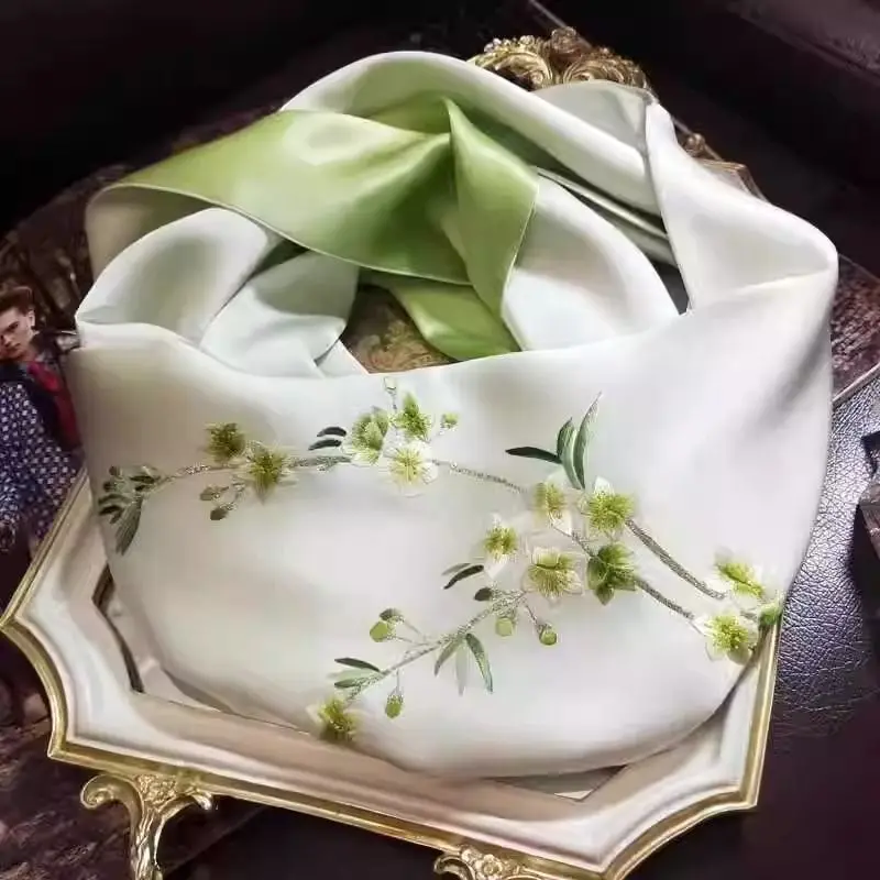 Высококачественный шелковый шарф, женская шаль, Cheongsam, верхняя одежда, высококачественные подарки для мам, 100% натуральный шелк, цветочная вышивка для женщин
Высококачественный шелковый шарф, женская шаль, Cheongsam, верхняя одежда, высококачественные подарки для мам, 100% натуральный шелк, цветочная вышивка для женщин