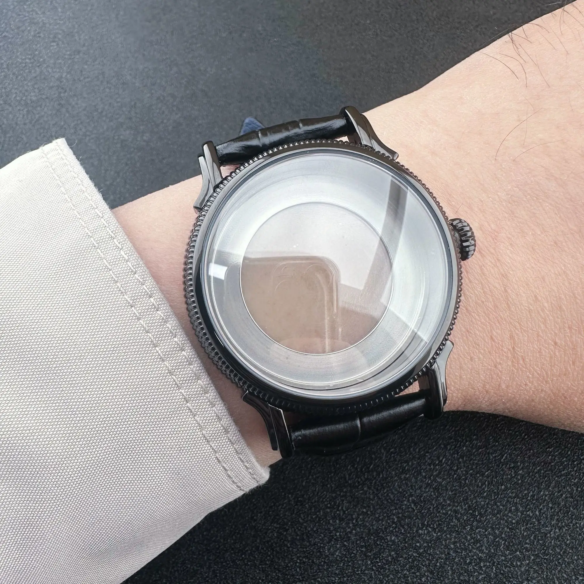 Мужской корпус Механический цельнометаллический корпус Корпус из сапфирового стекла 51320
Мужской корпус Механический цельнометаллический корпус Корпус из сапфирового стекла 51320