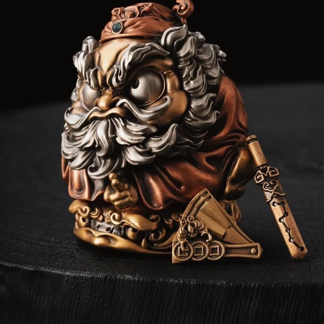 Оригинальные маленькие настольные украшения Zhong Kui, украшения для дома, ретро, высокое чувство изысканной индивидуальности, новая волна
Оригинальные маленькие настольные украшения Zhong Kui, украшения для дома, ретро, высокое чувство изысканной индивидуальности, новая волна