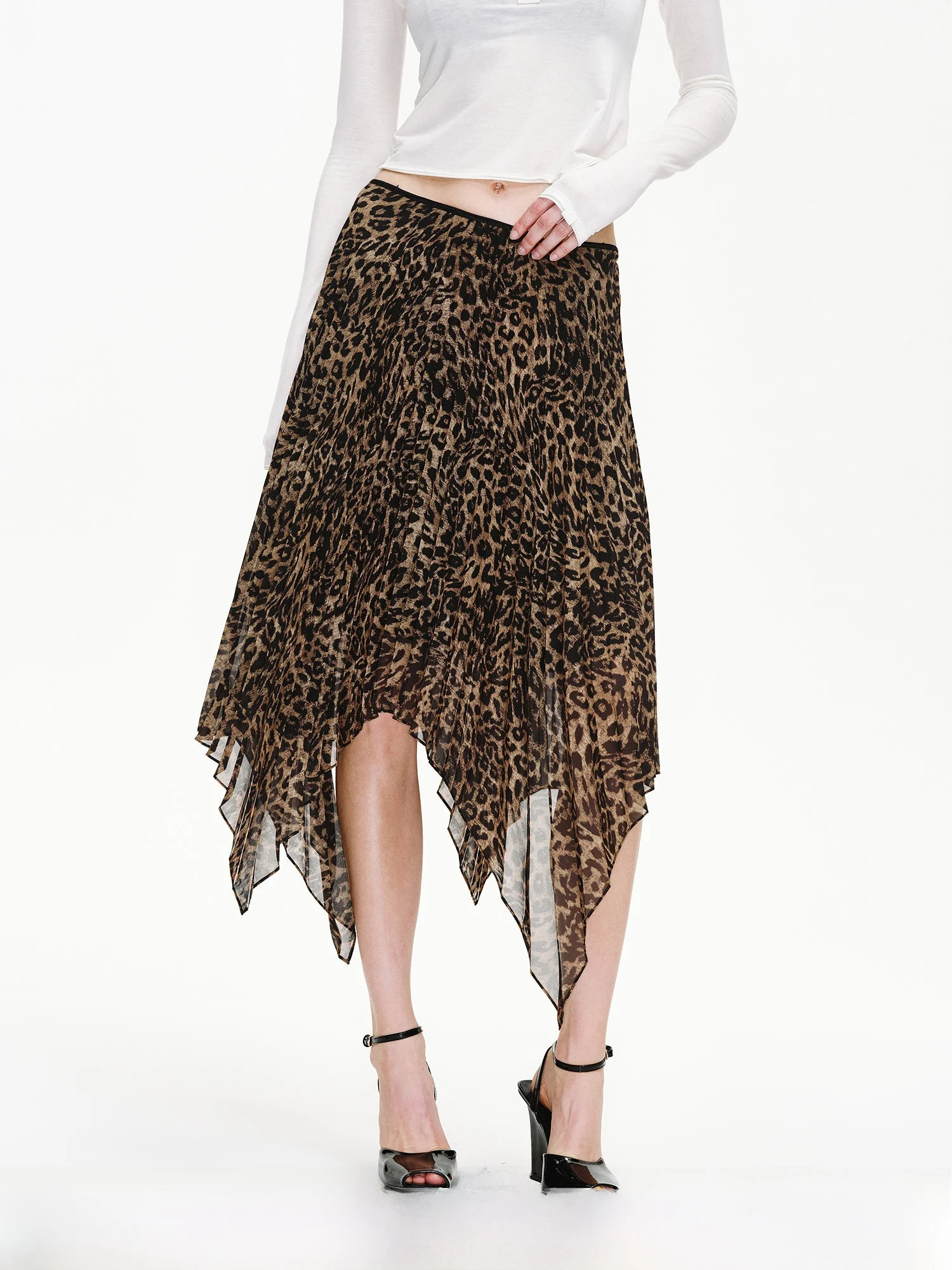Low Waist A-Line Skirt Silk Acetate Blend Baroque Signal Asymmetrical Print Commute Friendly Loose Fit Spring Collection
Low Waist A-Line Skirt Silk Acetate Blend Baroque Signal Asymmetrical Print Commute Friendly Loose Fit Spring Collection