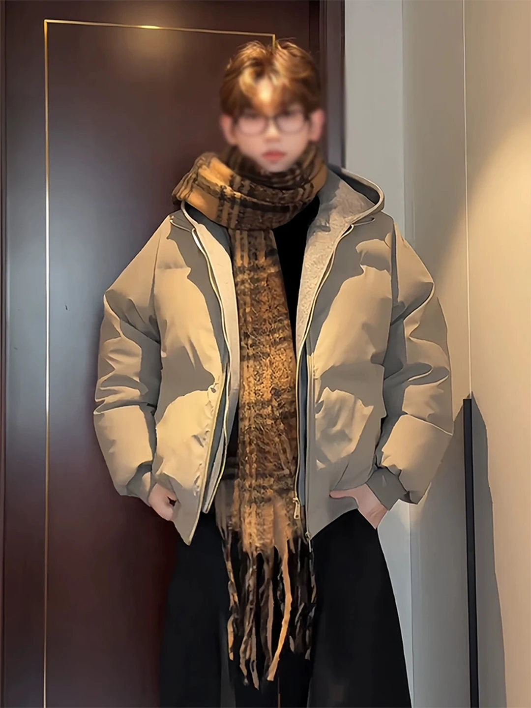 Cleanfit Men's Winter Thiened PU Leather Cotton Jaet Hooded ort Sle Warmth Outerwear Fake Two-Piece Stand Fit Yout...
Cleanfit Men's Winter Thiened PU Leather Cotton Jaet Hooded ort Sle Warmth Outerwear Fake Two-Piece Stand Fit Yout...