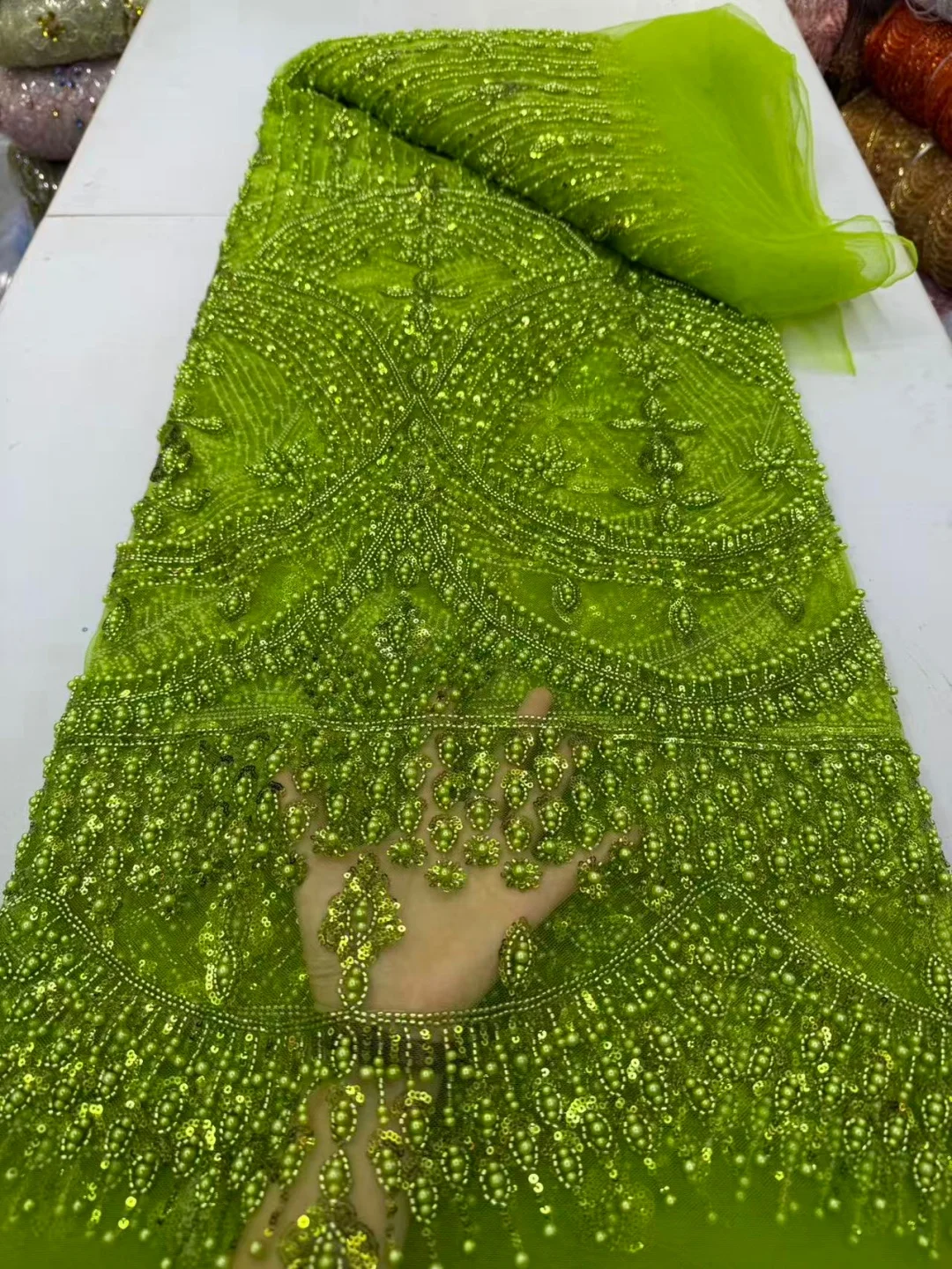 5 Yards African Lime Green Beaded Sequins Lace Fabric 2026 Green French Sequins Tulle Lace For Women Party Dress Sewing Material
5 Yards African Lime Green Beaded Sequins Lace Fabric 2026 Green French Sequins Tulle Lace For Women Party Dress Sewing Material