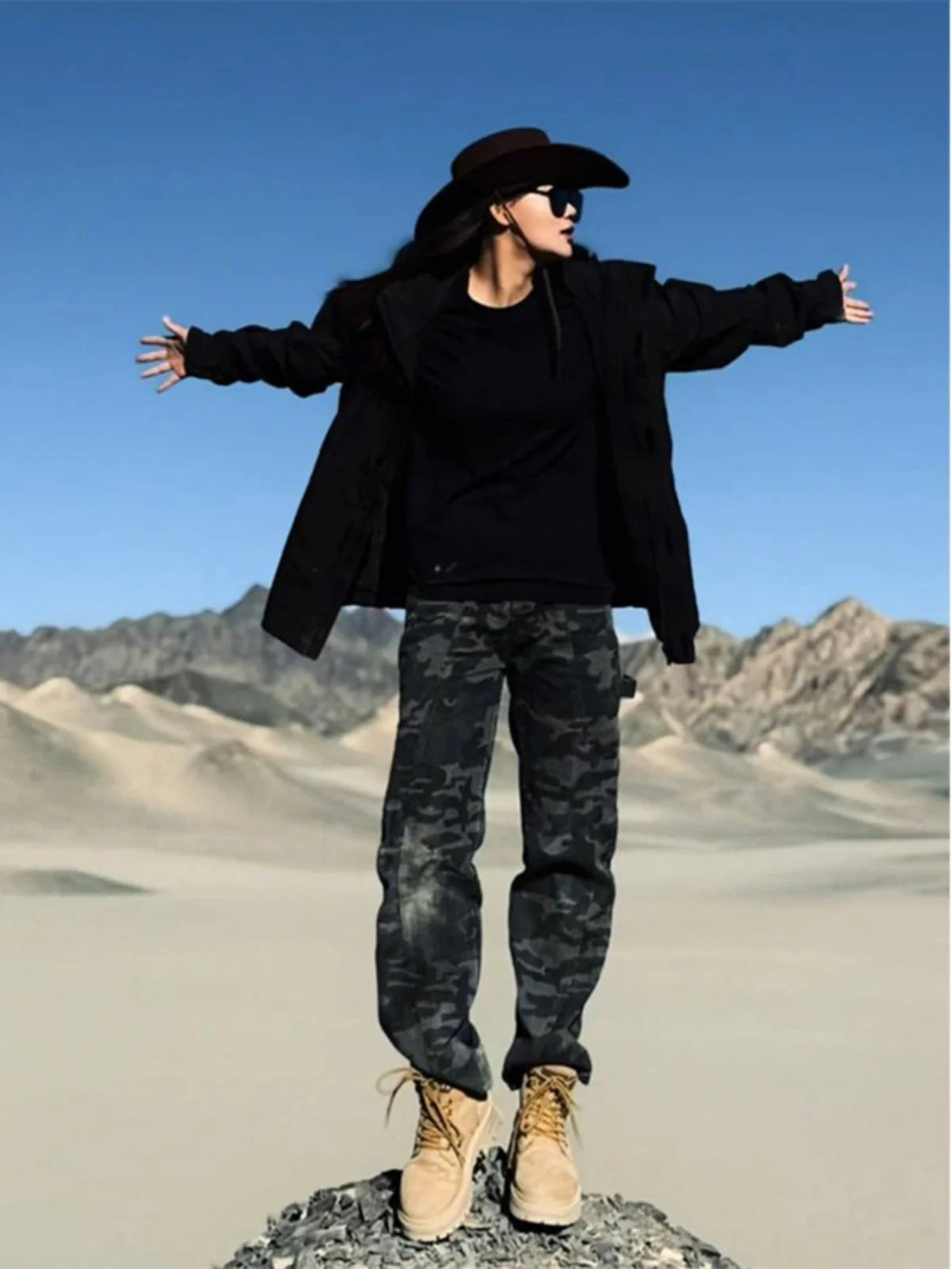 Men's Fce Lined Camouflage Jeans Straight Leg Hiking Trousers Outdoor Workwear Casual Pants Loose Fit Youthful Sle
Men's Fce Lined Camouflage Jeans Straight Leg Hiking Trousers Outdoor Workwear Casual Pants Loose Fit Youthful Sle
