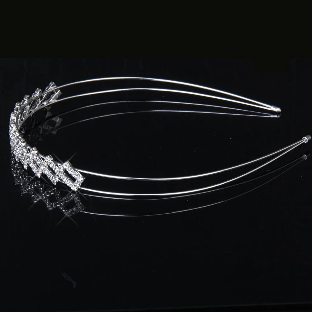 Silver Alloy Hair Barrettes Wedding Bridal Hairband Kids Adults Heart Crown Style Diamond Look Party Occasion 15X1.5Cm
Silver Alloy Hair Barrettes Wedding Bridal Hairband Kids Adults Heart Crown Style Diamond Look Party Occasion 15X1.5Cm