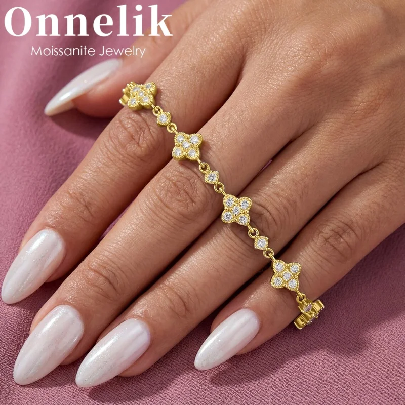 Onnelik 14K Gold Plated Classic Four Leaf Clover Moissanite Bracelet Unique Light Luxury Versatile Office Fashion Fine Jewelry
Onnelik 14K Gold Plated Classic Four Leaf Clover Moissanite Bracelet Unique Light Luxury Versatile Office Fashion Fine Jewelry