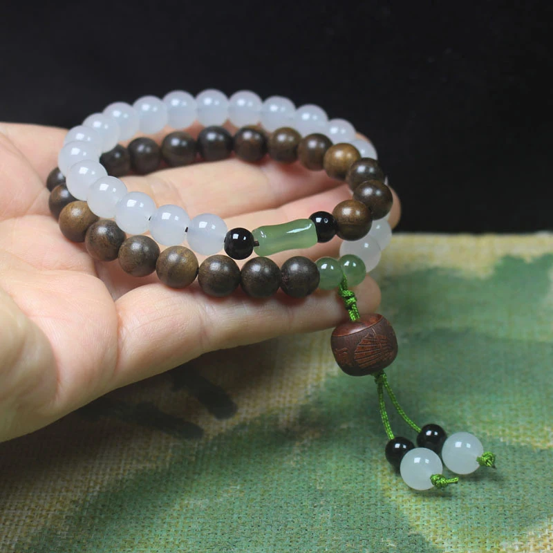 Sheng Guibao 8mm -Circle Double-Combination Buddhist Bracelet, Smooth Sailing , Chinese Style Wooden Prayer Bead
Sheng Guibao 8mm -Circle Double-Combination Buddhist Bracelet, Smooth Sailing , Chinese Style Wooden Prayer Bead
