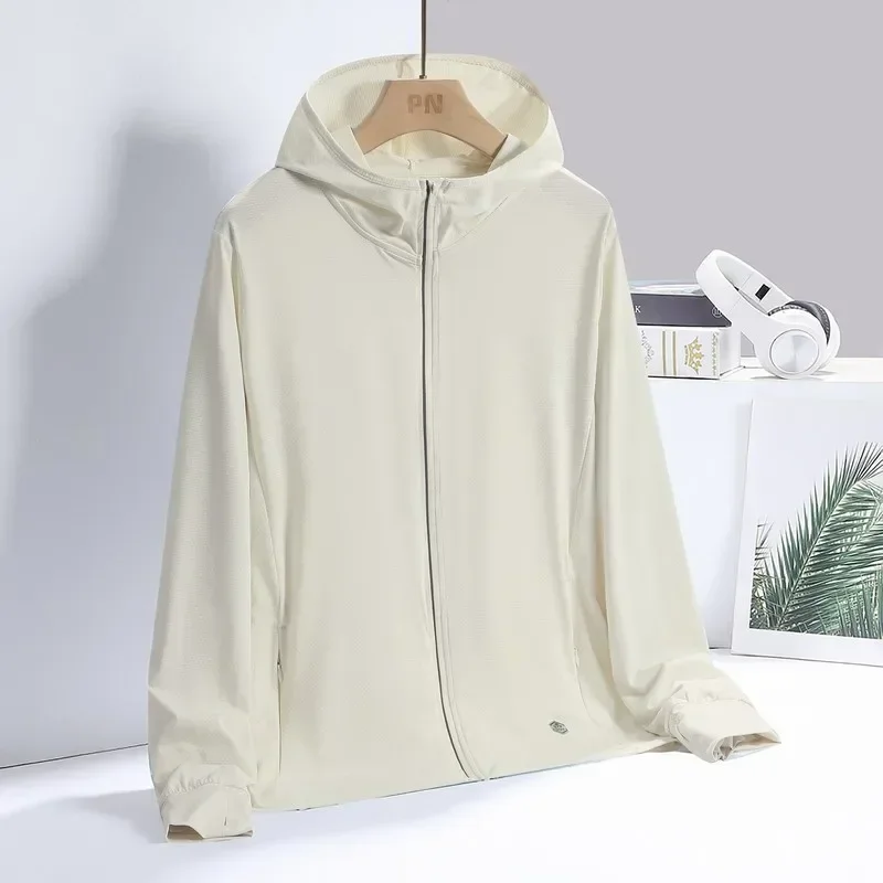 Summer New High Quality Ice Silk Couple Sunscreen Clothes Loose and Breathable Thin Anti UV Outdoor Sports Men's Sunscreen Top
Summer New High Quality Ice Silk Couple Sunscreen Clothes Loose and Breathable Thin Anti UV Outdoor Sports Men's Sunscreen Top