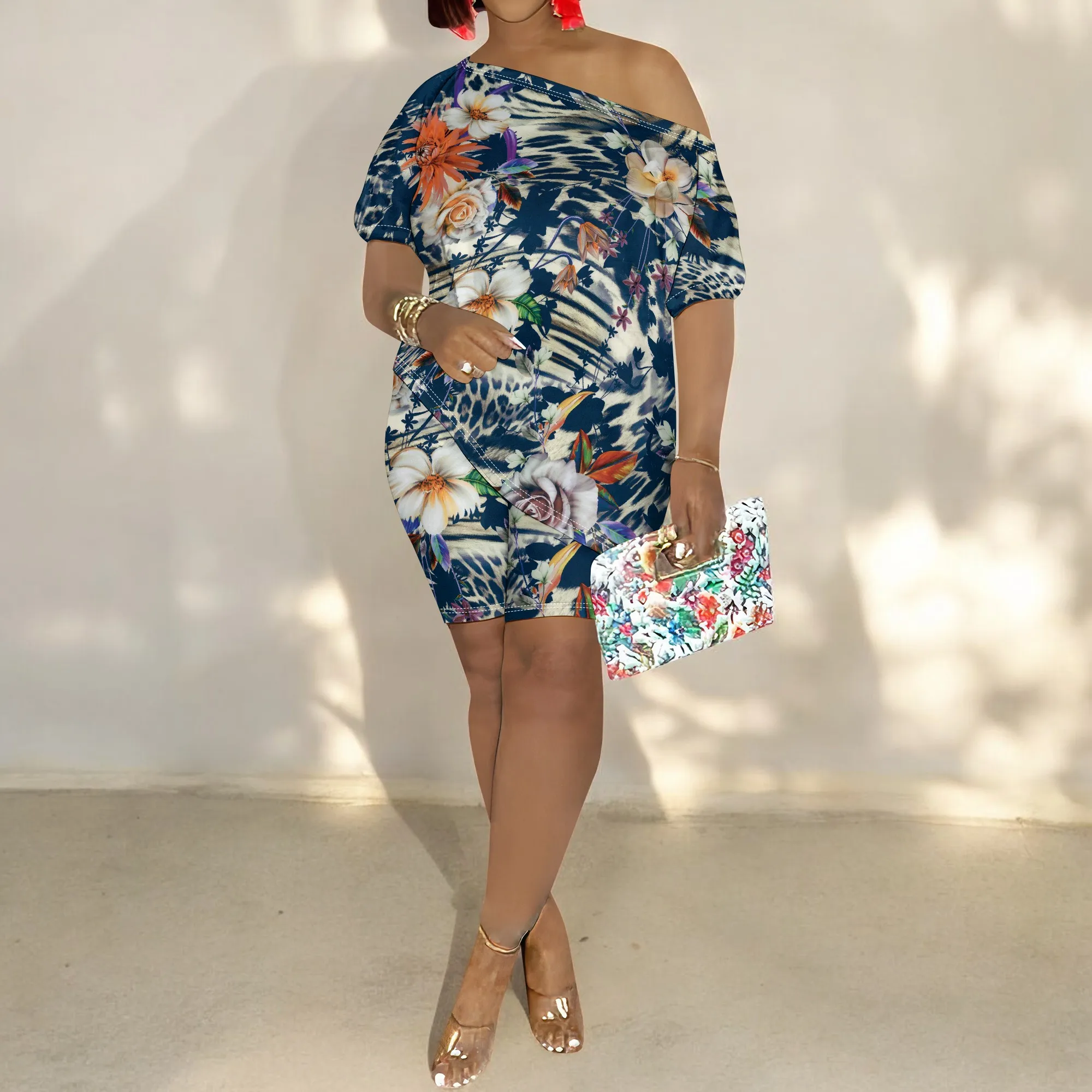 Women Casual Floral Print 2 Piece Outfits Jumpsuits Short Sleeve Irregular Top Bodycon Short Leg Pants Set Tracksuits
Women Casual Floral Print 2 Piece Outfits Jumpsuits Short Sleeve Irregular Top Bodycon Short Leg Pants Set Tracksuits