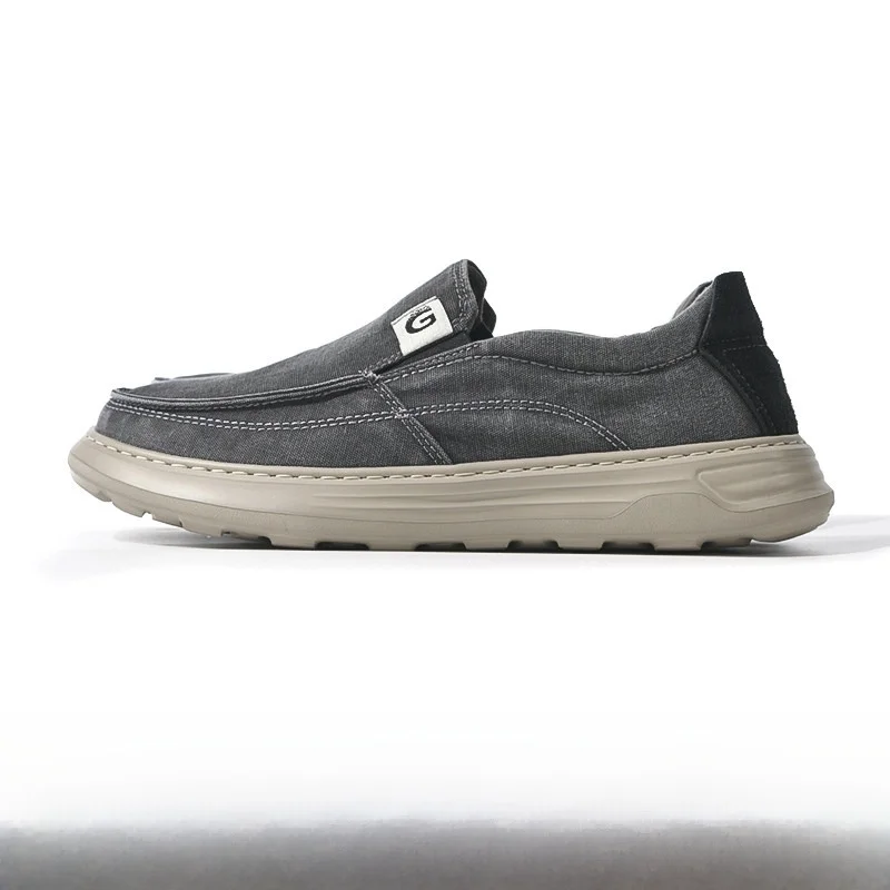 Lightweight Breathable Men's Slip-On Casual Shoes Summer Anti-Slip Simple Stylish Lazy Person One-Step Fashionable Sneakers
Lightweight Breathable Men's Slip-On Casual Shoes Summer Anti-Slip Simple Stylish Lazy Person One-Step Fashionable Sneakers