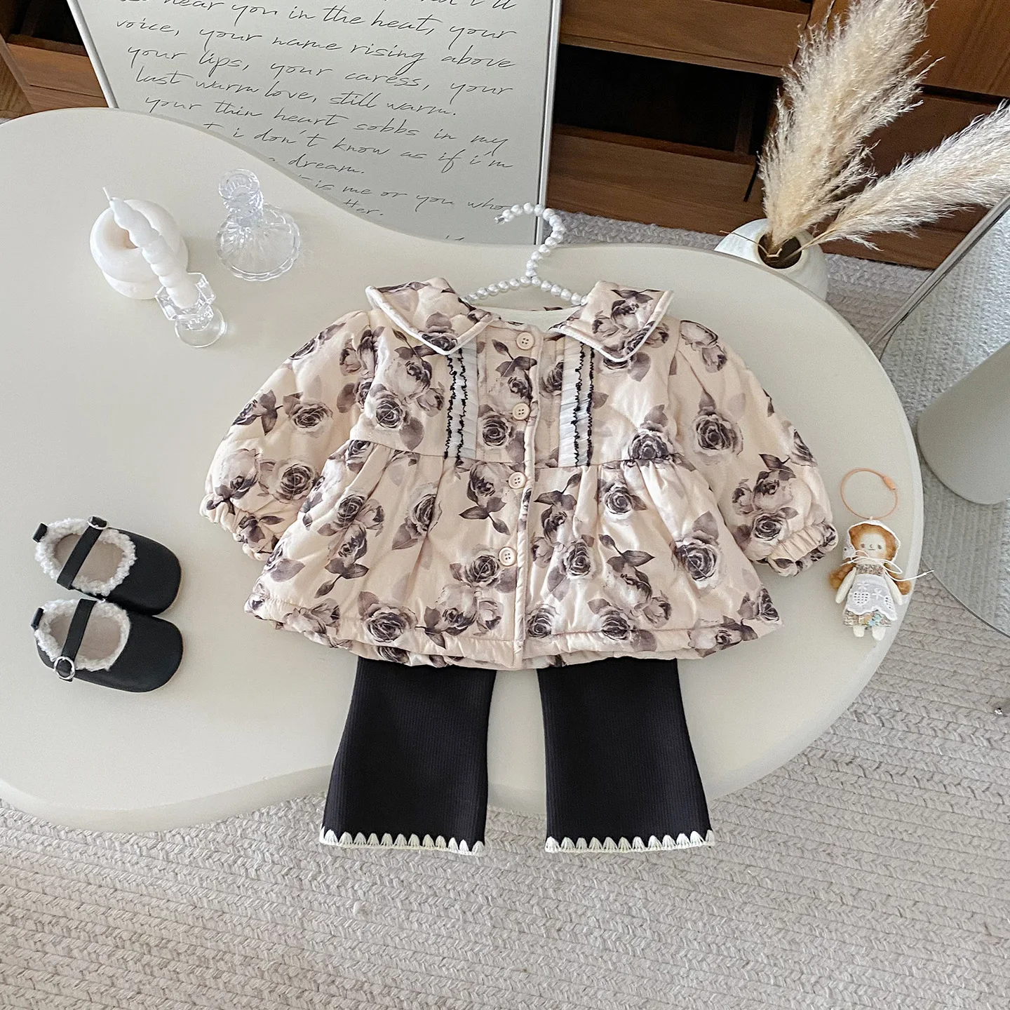 New Infant Baby Girls 2PCS Clothes Set Winter Retro Thick Warm Rose Toddler Kid Girls Coat+mid Waist Newborn Girl Versatile Pant
New Infant Baby Girls 2PCS Clothes Set Winter Retro Thick Warm Rose Toddler Kid Girls Coat+mid Waist Newborn Girl Versatile Pant