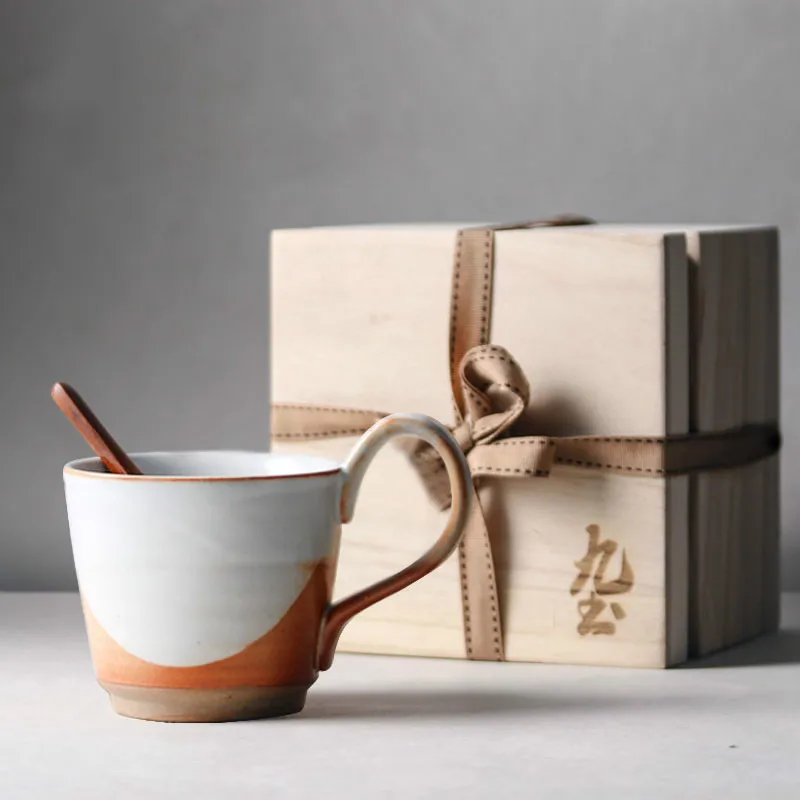 Handmade stoneware coffee cup personality with handle red coffee mug afternoon tea cup Japanese style simple cup milk cup
Handmade stoneware coffee cup personality with handle red coffee mug afternoon tea cup Japanese style simple cup milk cup