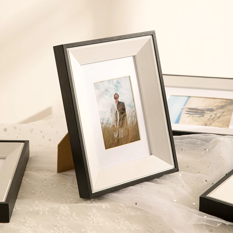 Nordic Creative Photo Frame Modern Simple Design Desktop Ornament Picture Frame Living Room Bedroom Home Decoration Cadre FYPF
Nordic Creative Photo Frame Modern Simple Design Desktop Ornament Picture Frame Living Room Bedroom Home Decoration Cadre FYPF