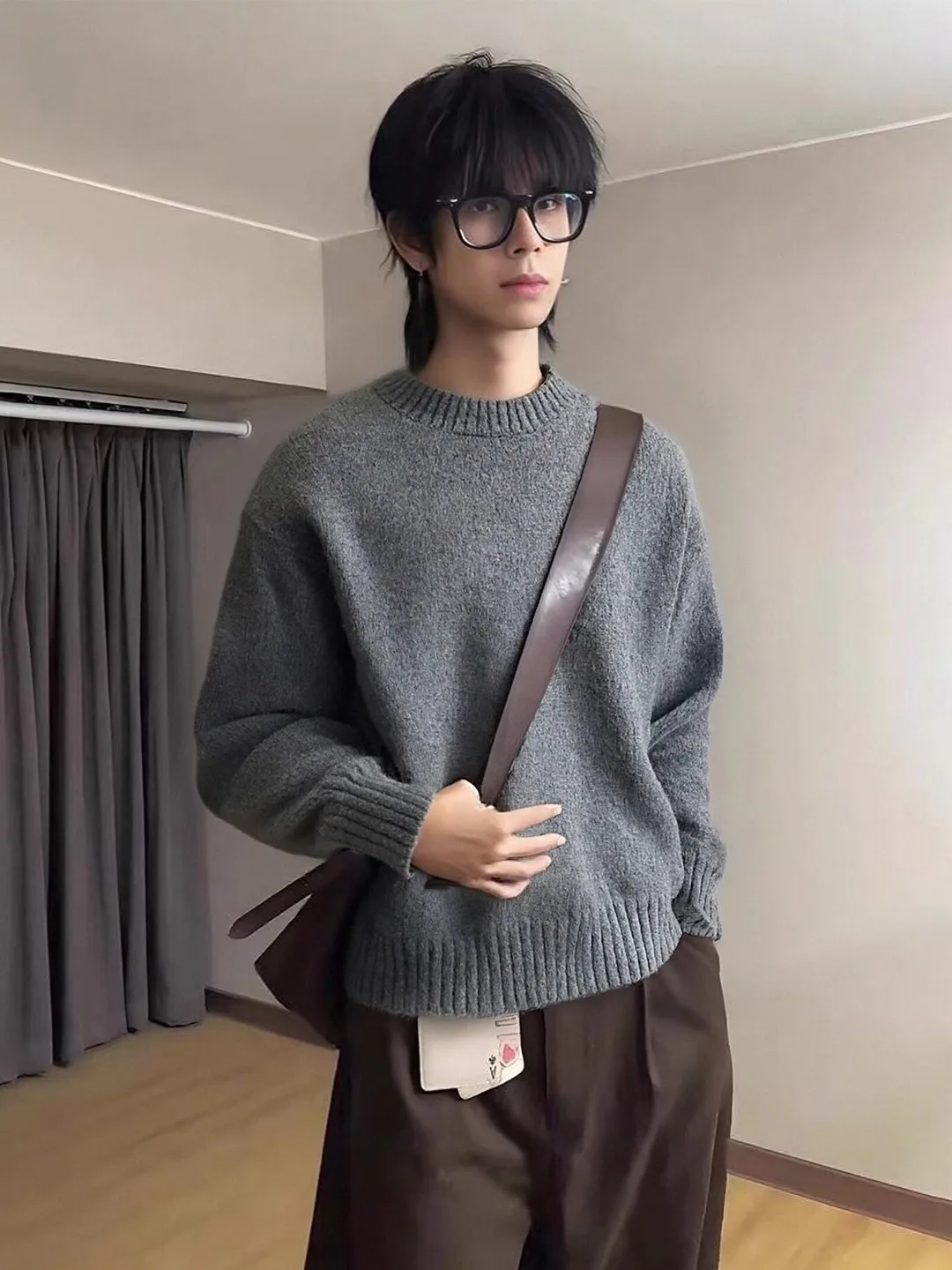 Deep ey round Ne Knitwear Long Sve Men's Base Layer irt Inner Wear Casual Loose Fit Comfortable Autumn Winter Top
Deep ey round Ne Knitwear Long Sve Men's Base Layer irt Inner Wear Casual Loose Fit Comfortable Autumn Winter Top