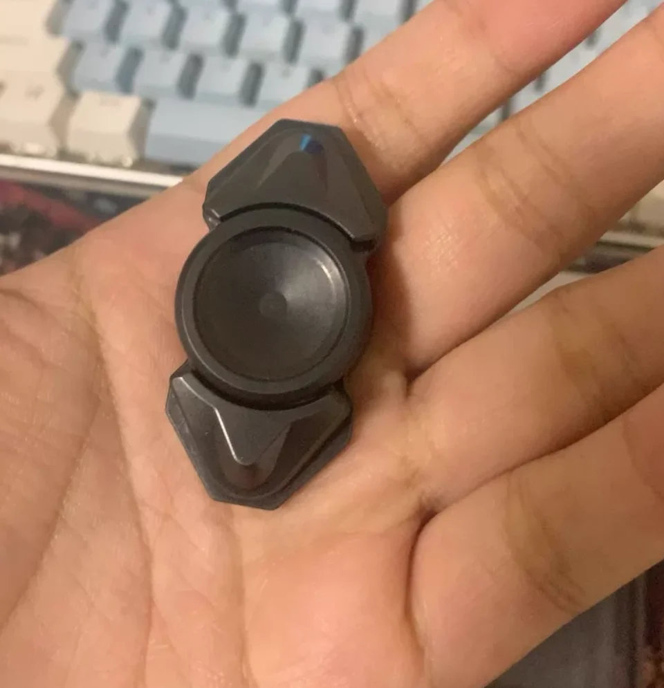 Б/у EDC NJT vader-bar zirc spinner, гироскоп для пальцев, антистресс-игрушка
Б/у EDC NJT vader-bar zirc spinner, гироскоп для пальцев, антистресс-игрушка
