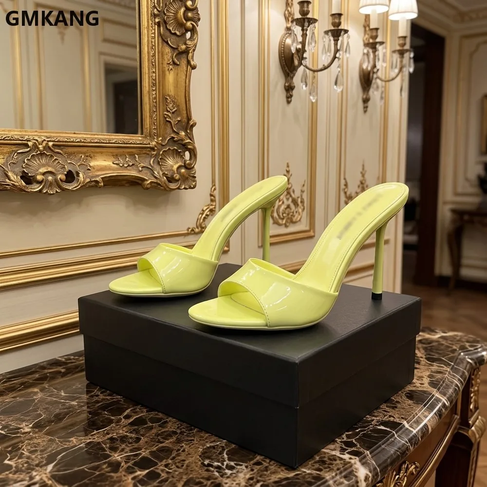 Shiny Patent Leather Pointed Toe Slippers Thin Heel Slip On Women Casual Dress Shoes Comfortable Soft Sole Office Wedding
Shiny Patent Leather Pointed Toe Slippers Thin Heel Slip On Women Casual Dress Shoes Comfortable Soft Sole Office Wedding