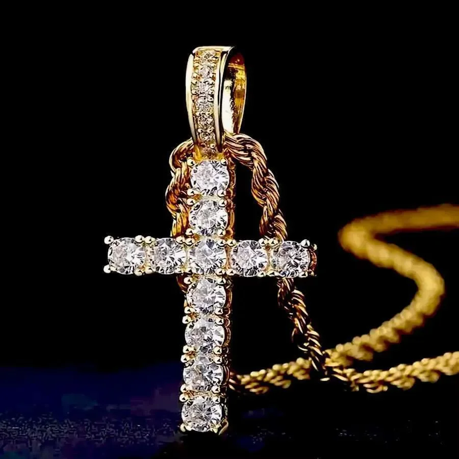 collection Real Gold Plating Hip Hop Brass With One Row Bg Zircon Cross Pendant Necklace
collection Real Gold Plating Hip Hop Brass With One Row Bg Zircon Cross Pendant Necklace