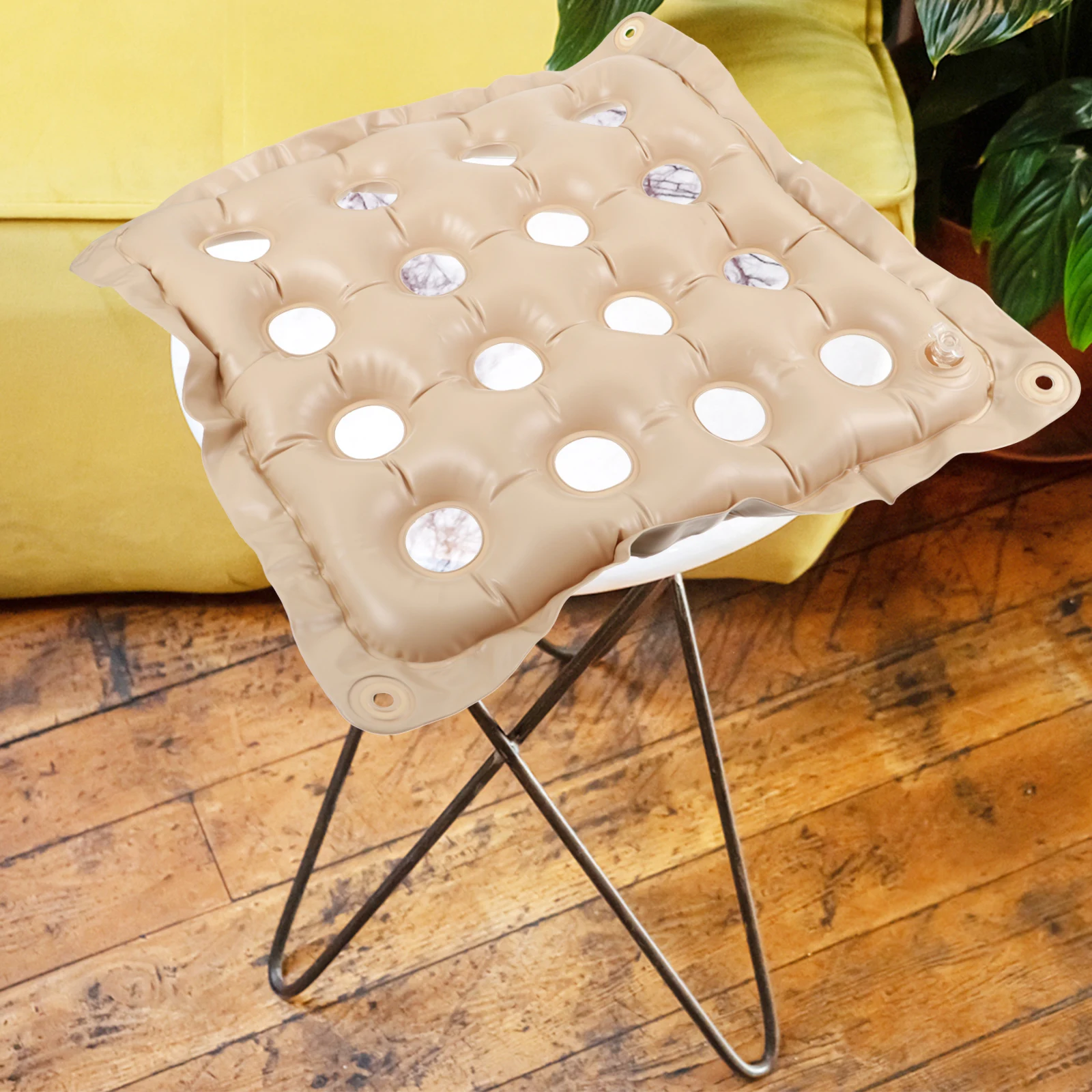 Inflatable Seat Cushion Hollow Design Lightweight Portable Anti Decubitus Pillow for Hemorrhoids Pregnancy Coccyx Discomfort
Inflatable Seat Cushion Hollow Design Lightweight Portable Anti Decubitus Pillow for Hemorrhoids Pregnancy Coccyx Discomfort