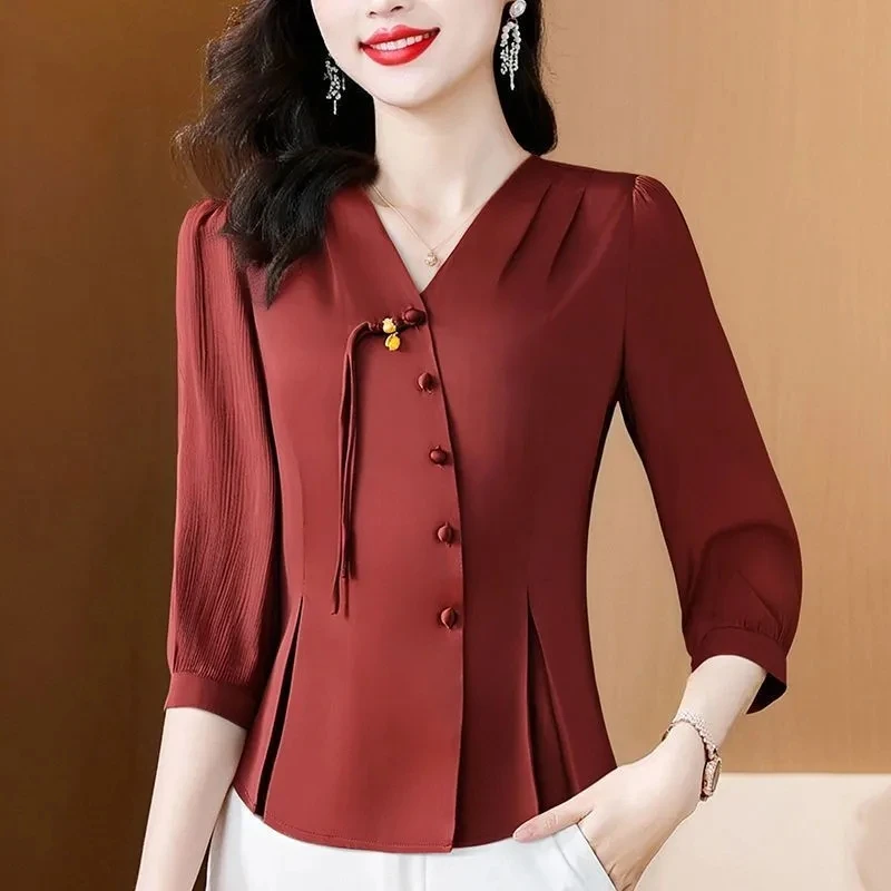 2025 New Summer Fashion Three-Quarter Sleeves Shirt Women's Temperament Mother Dress Joker Hide Meat Show Thin Shirt Female Tops
2025 New Summer Fashion Three-Quarter Sleeves Shirt Women's Temperament Mother Dress Joker Hide Meat Show Thin Shirt Female Tops