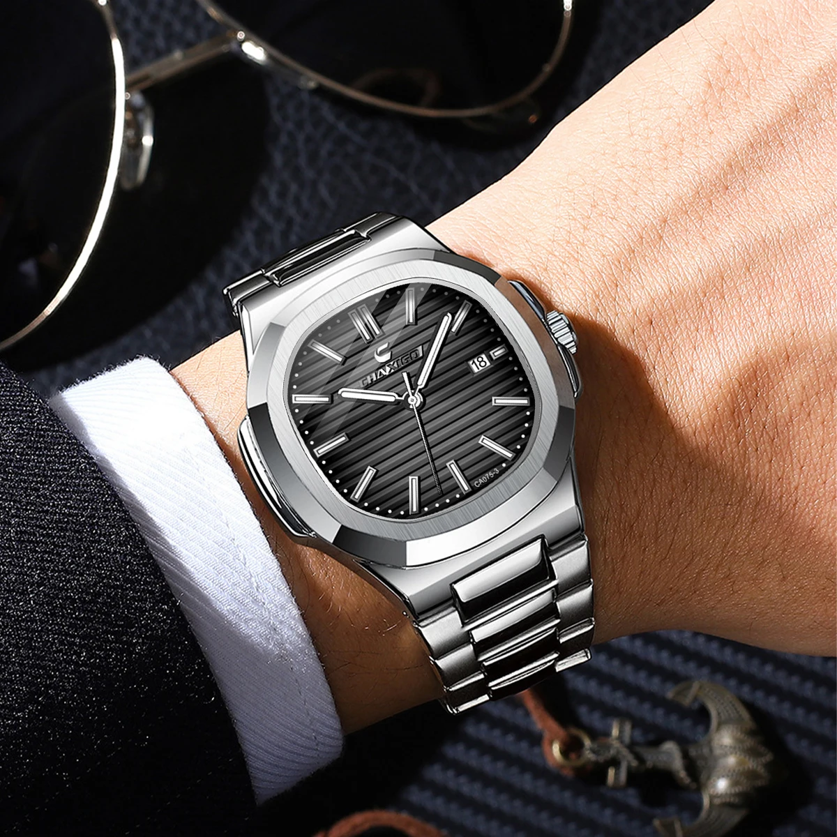 CHAXIGO Men's Business Casual Stainless Steel Strap Classic Quartz Watch, Mineral Crystal, Luminous Display, Water Resistant
CHAXIGO Men's Business Casual Stainless Steel Strap Classic Quartz Watch, Mineral Crystal, Luminous Display, Water Resistant