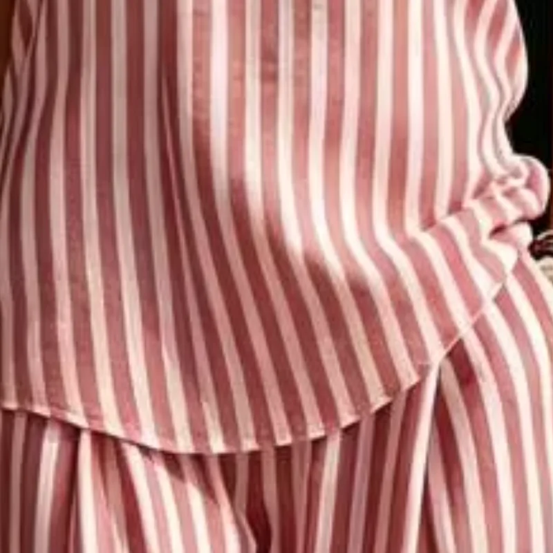 Women Summer Outfit Striped Sleeveless Halter Neck Top And Long Pants Matching Sets Casual Travel Vacation Outfits
Women Summer Outfit Striped Sleeveless Halter Neck Top And Long Pants Matching Sets Casual Travel Vacation Outfits