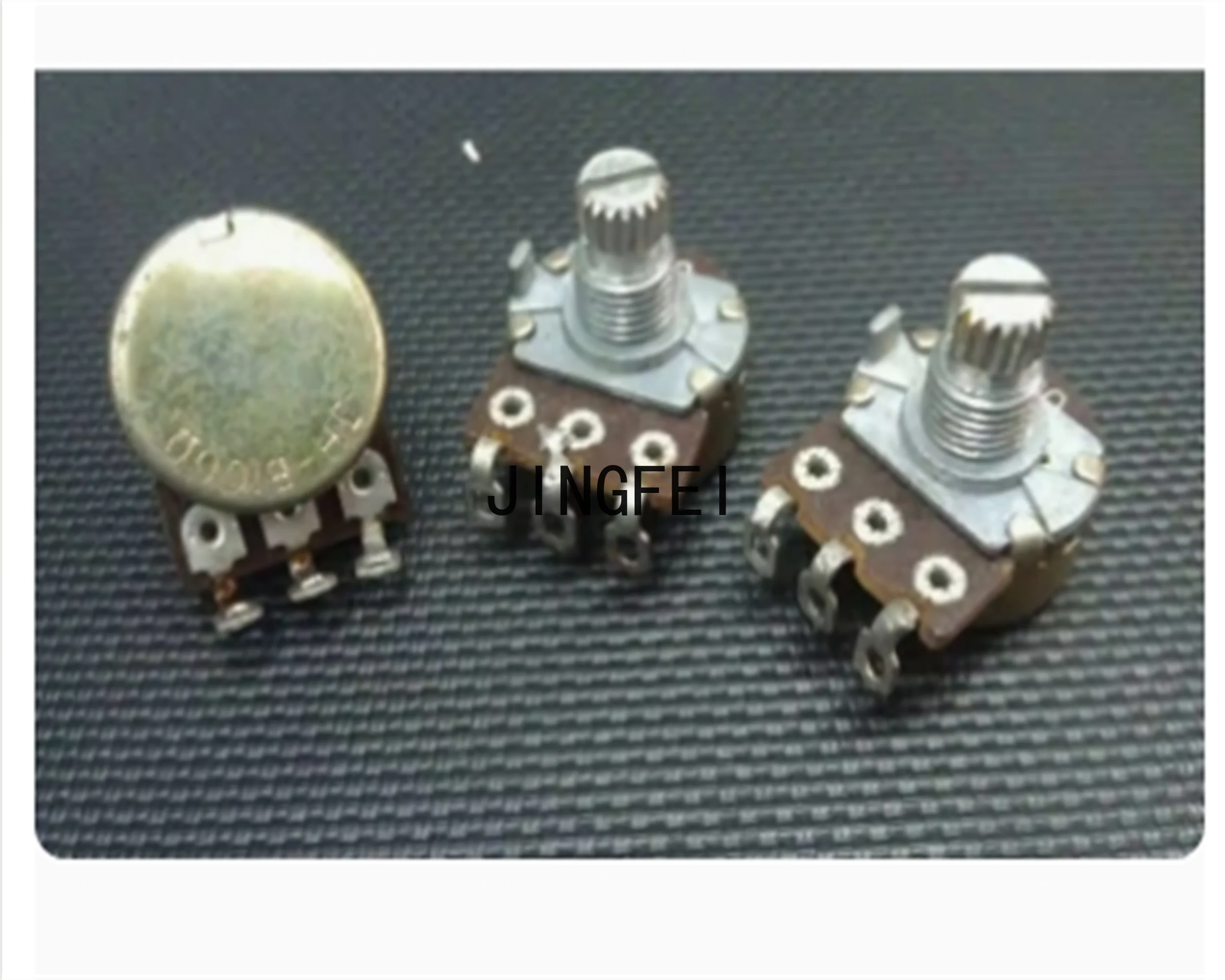 3 PCS 16 potentiometer single link B100 ohm 10MM shaft
3 PCS 16 potentiometer single link B100 ohm 10MM shaft