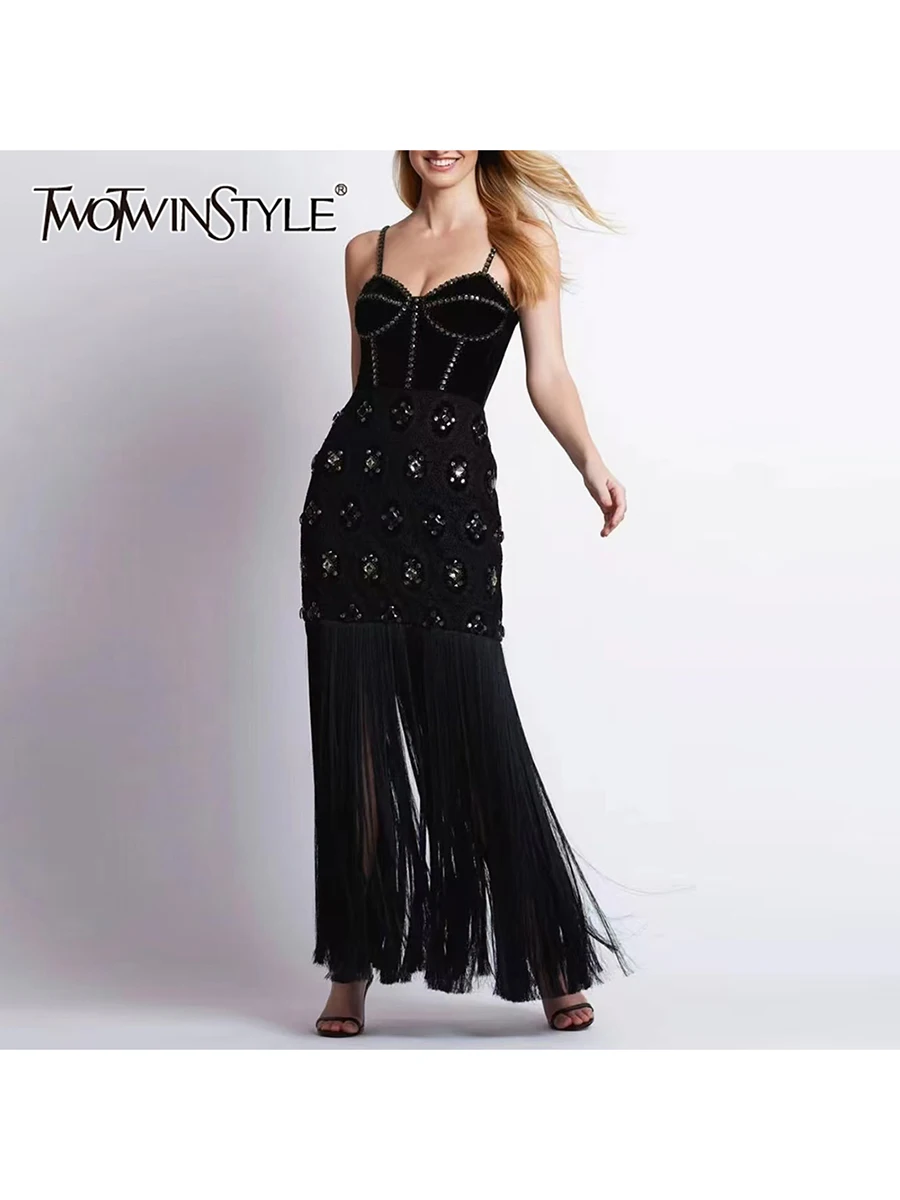 TWOTWINSTYLE Solid Spliced Diamonds Slim Dresses For Women Square Neck Sleeveless High Waist Patchwork Tassel Dress Female New
TWOTWINSTYLE Solid Spliced Diamonds Slim Dresses For Women Square Neck Sleeveless High Waist Patchwork Tassel Dress Female New