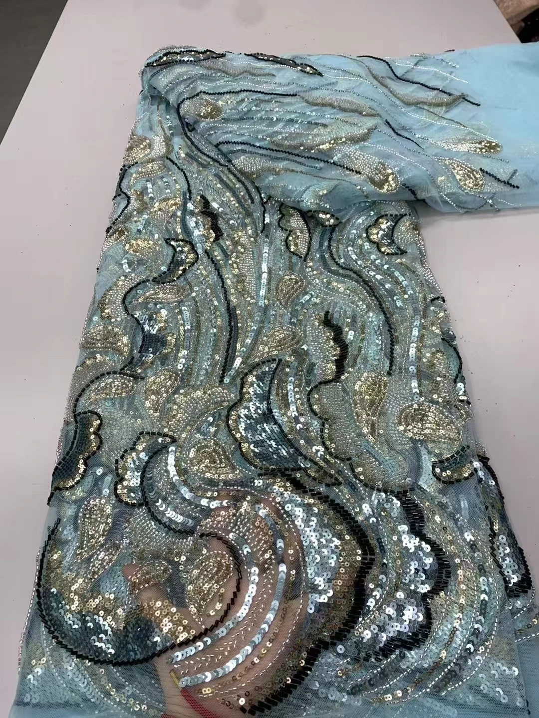 French Tulle Lace Fabric Embroidery African Handmade Beaded Lace Fabric High End Material Luxury Sequins For Party Dress
French Tulle Lace Fabric Embroidery African Handmade Beaded Lace Fabric High End Material Luxury Sequins For Party Dress