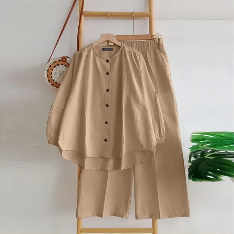 Women's 2 Piece Fashion Loose Button Top Casual Wide Leg Pants Set 2024 Autumn Solid Color Loose Suit
Women's 2 Piece Fashion Loose Button Top Casual Wide Leg Pants Set 2024 Autumn Solid Color Loose Suit