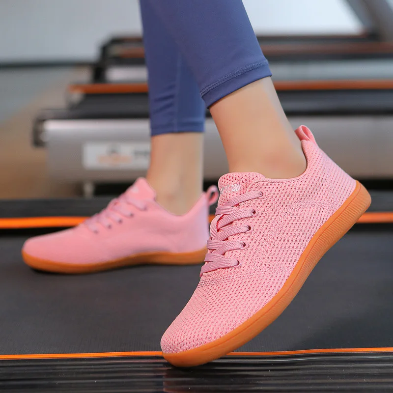 2025 wide last fitness shoes, men's indoor training sports shoes, women's breathable deep squat hard pull shoes, anti slip
2025 wide last fitness shoes, men's indoor training sports shoes, women's breathable deep squat hard pull shoes, anti slip