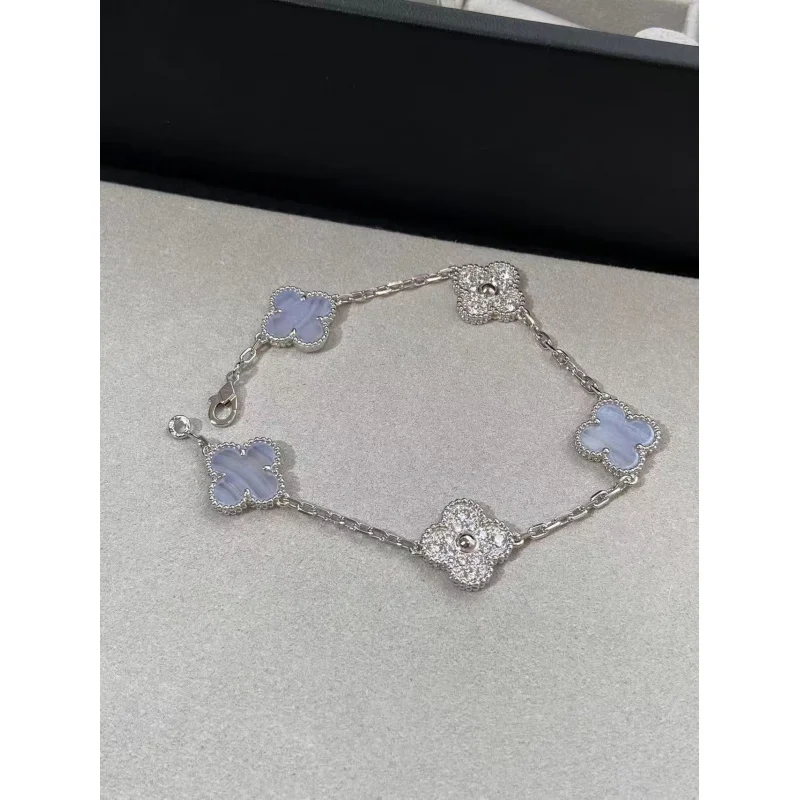 Fashion New Shell Stone Flower Bracelet for Women Personalized Stainless Steel Bracelet Jewelry Accessories Anniversary Gift
Fashion New Shell Stone Flower Bracelet for Women Personalized Stainless Steel Bracelet Jewelry Accessories Anniversary Gift