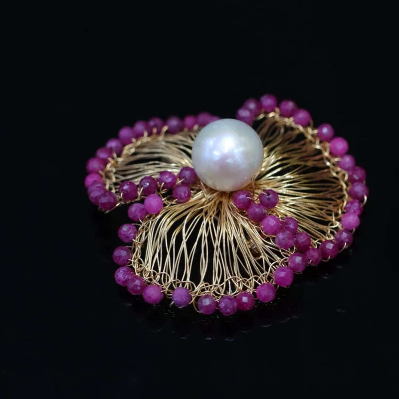 SGARIT 14K Filled Gold Metal Ruby Wire Brooch Natural Freshwater Pearl Accessories Suit Coat Wedding Gifts
SGARIT 14K Filled Gold Metal Ruby Wire Brooch Natural Freshwater Pearl Accessories Suit Coat Wedding Gifts