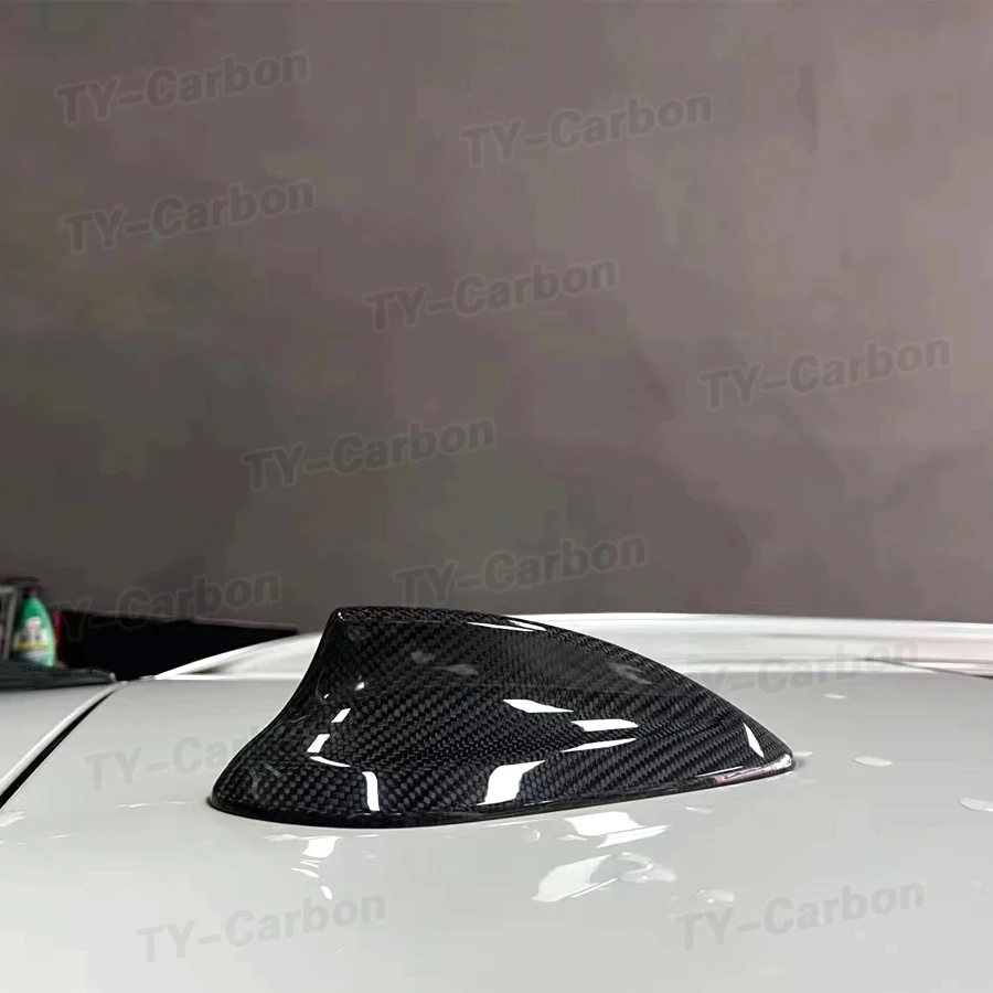 Roof Antenna Antennae Aerial Cover For BMW 2 3 4 Series G20 G28 M3 G80 G42 G87 M2 G82 M4 G22 G23 I4 G26 Dry Carbon Fiber Dome
Roof Antenna Antennae Aerial Cover For BMW 2 3 4 Series G20 G28 M3 G80 G42 G87 M2 G82 M4 G22 G23 I4 G26 Dry Carbon Fiber Dome